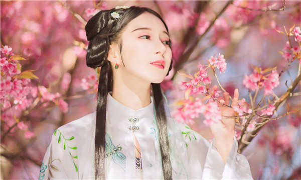 万冲镇供卵试管婴儿：助您实现家庭梦想的科学方案